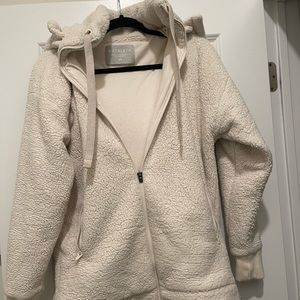Off white Athleta size XS warm fleece jacket. Zip up, comfy, warm